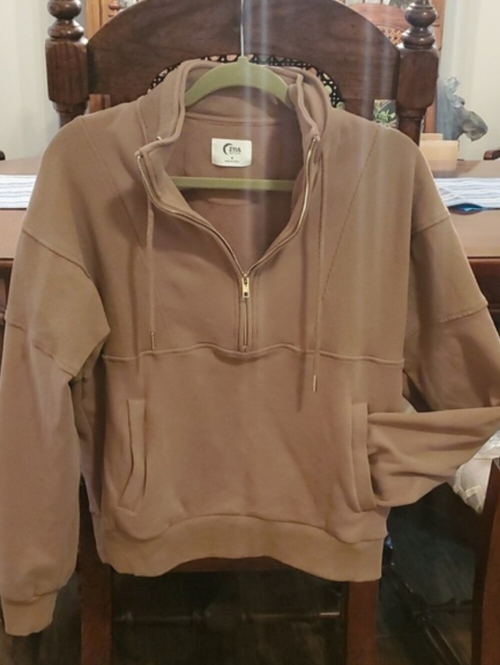 Zyia MAVE Cocoa Half Zip